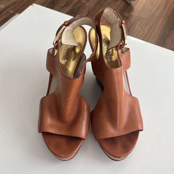 Michael Kors Josephine wedges - Picture 5 of 8